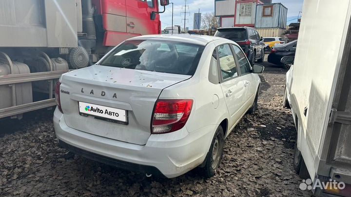 LADA Granta 1.6 МТ, 2022, 65 276 км