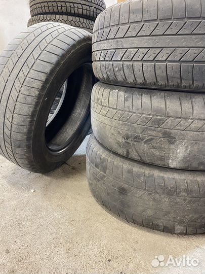 Goodyear Wrangler HP 255/60 R18 28