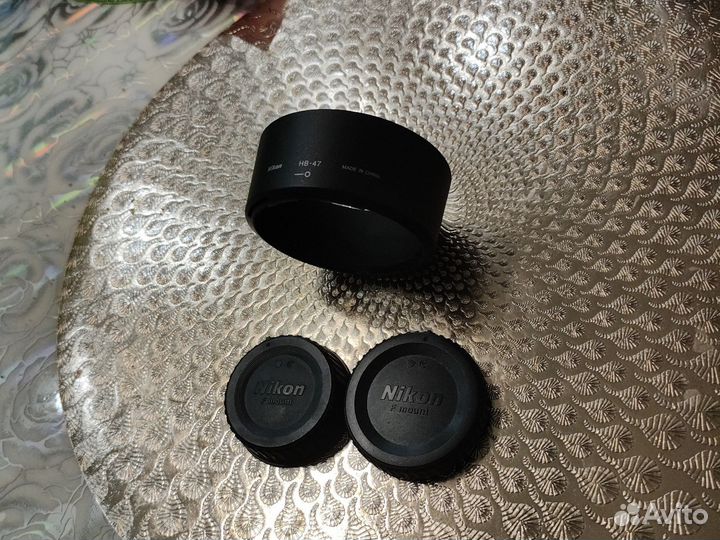 Бленда Nikon HB-47 и крышки