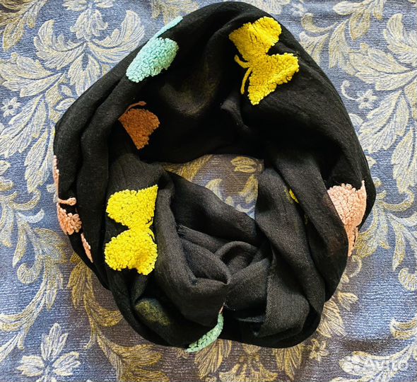 Шарфы и палантины