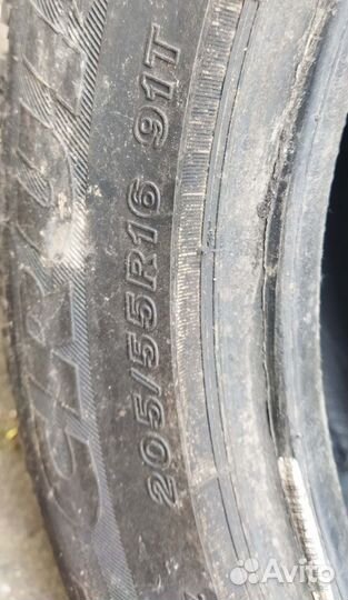 Bridgestone Ice Cruiser 7000 205/55 R16 91T