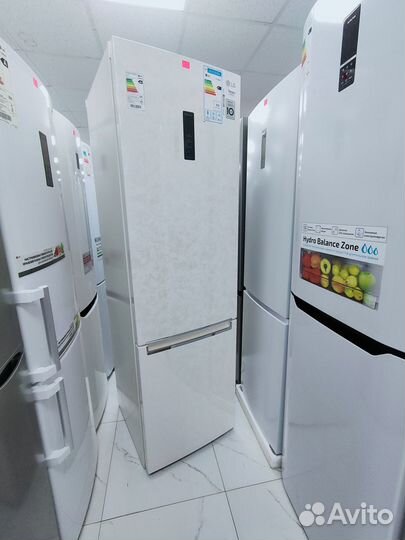 Новый Холодильник LG