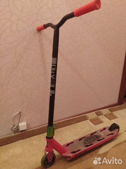 Трюковой самокат