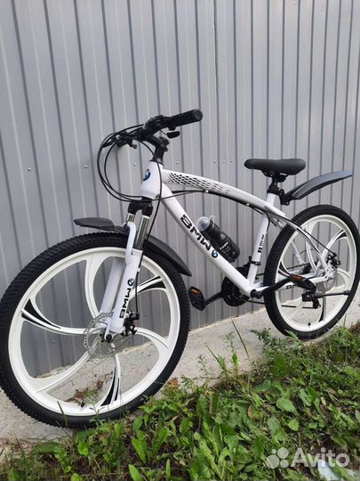 Новые велосипеды BMW