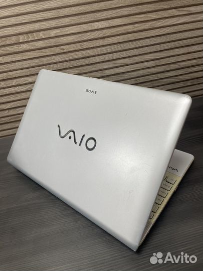 Ноутбук Sony vaio (Core i5)