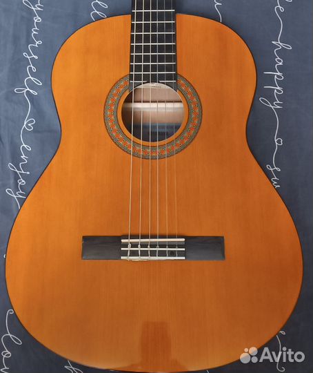 Гитарa классичeская Yаmаhа C-40