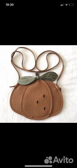 Маленькая детская сумка кожаная