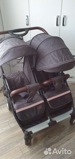 Коляска для двойни carrello connect