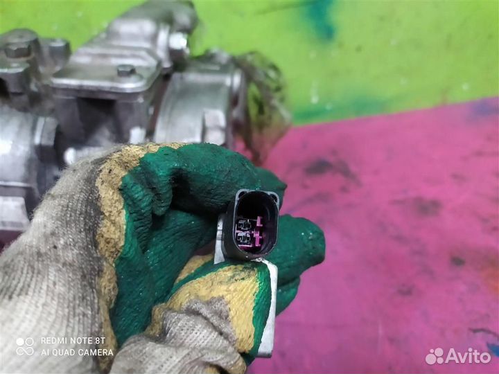 Компрессор кондиционера Audi Q7 A8 D3 Touareg 4,2