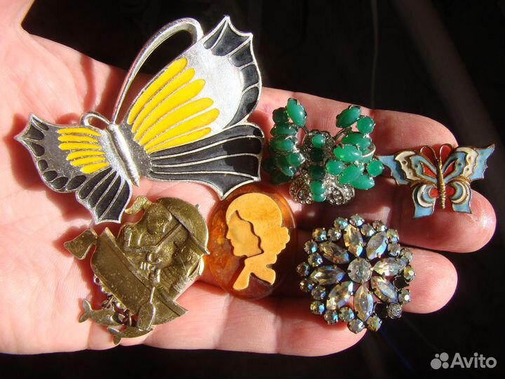 Значки, броши, серьги СССР