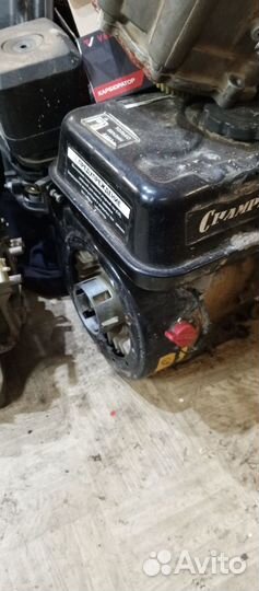 Двигатель бензиновый 4 х тактный бу