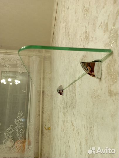 Стеклянная полочка+крепления