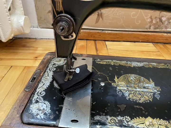 Швейная Ручная машина старинная