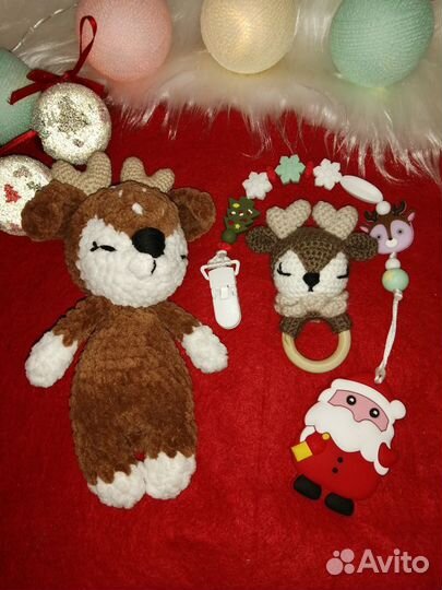 Набор погремушка и прорезыватель из пищевого силик