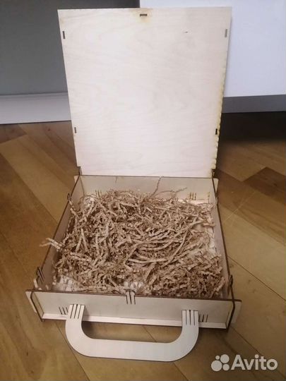 Коробка деревянная подарочная 30*30 см