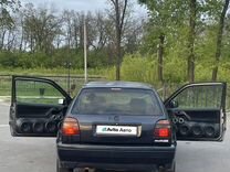 Volkswagen Golf 2.0 MT, 1994, битый, 223 360 км, с пробегом, цена 220 000 руб.