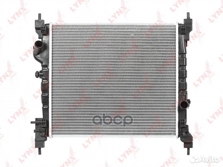 Радиатор охлаждения двигателя Chevrolet Spark M300