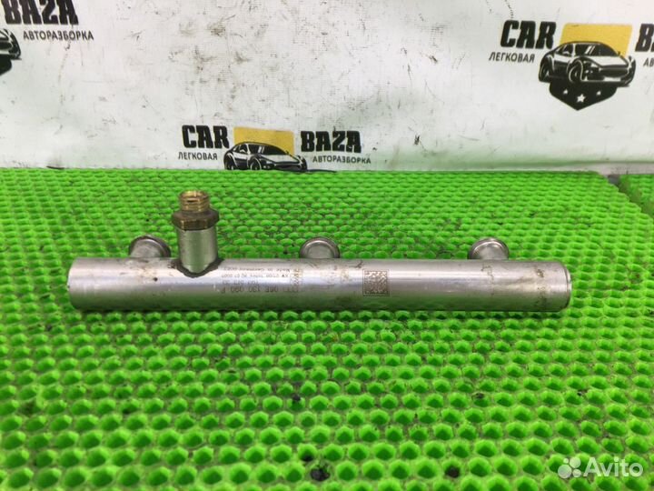 Рейка топливная (рампа) правая R