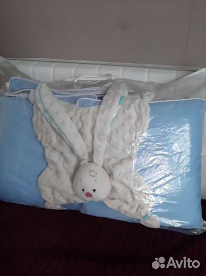 Бортики в кроватку