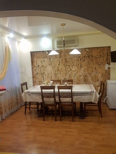 4-к. квартира, 120 м², 6/9 эт.