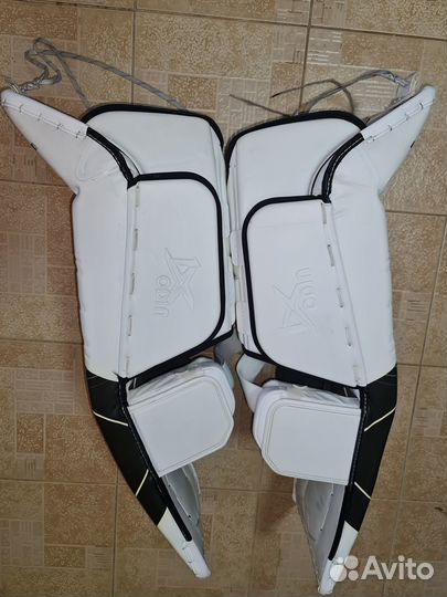 Щитки вратаря bauer vapor 1X odin SR