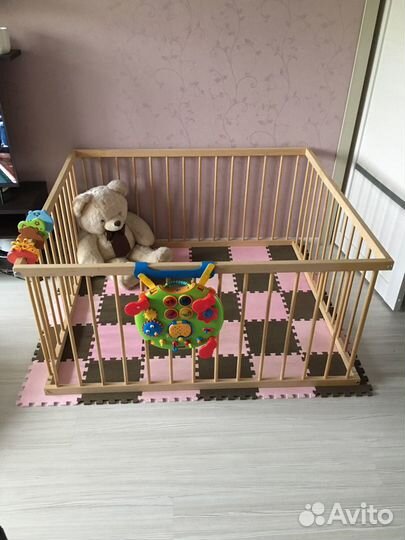 Детский деревянный манеж