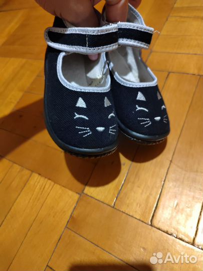 Сандалии для девочки