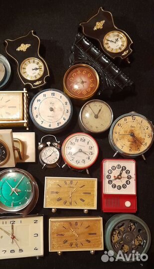 Часы настольные СССР. Цена за все