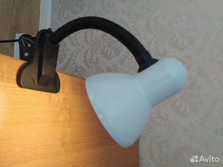 Лампа настольная - прищепка