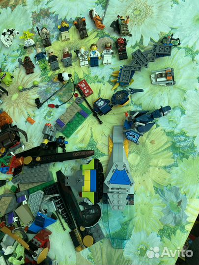 Продаю набор лего lego