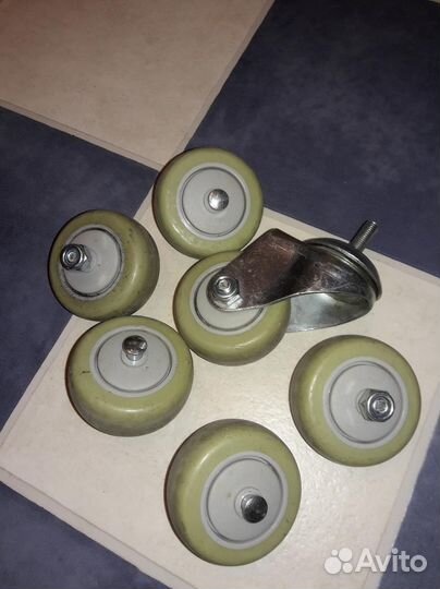 Колёса пластиковые для дома