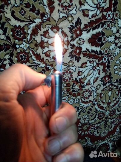 Зажигалка из 90ых