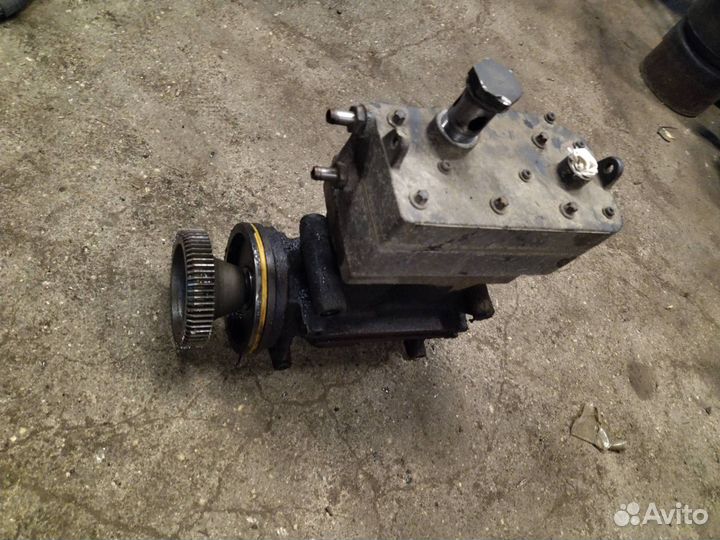 Компрессор пневмоподвески DAF XF 105 2008