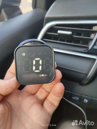 Продам GPS спидометр, компас и т. д. в одном