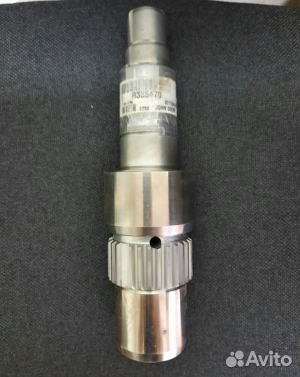 R335470 (RE559414) Ось вариатора John Deere