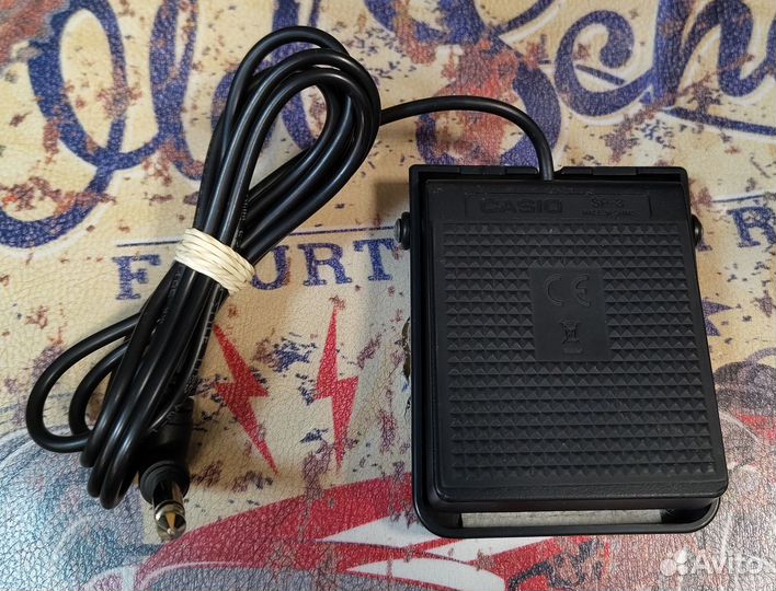 Педаль сустейн Casio SP-3