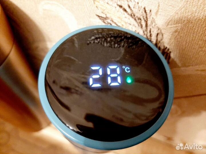 Термос с датчиком температуры / термокружка