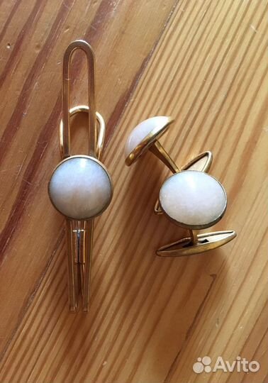 Зажим и запонки