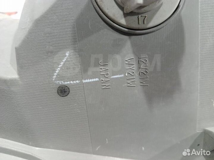 Поворотник левый Toyota Prius Alpha ZVW41W 2zrfxe