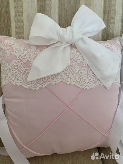 Бортики на детскую кроватку