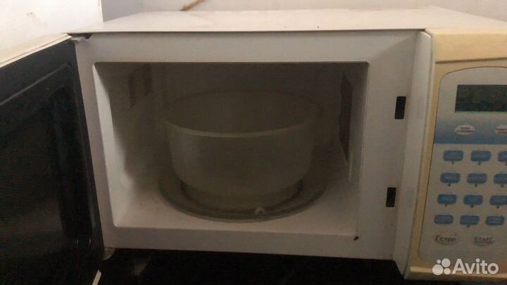 Микроволновая печь