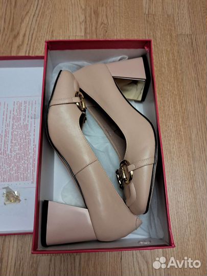 Туфли женские 40 размер натуральная кожа новые