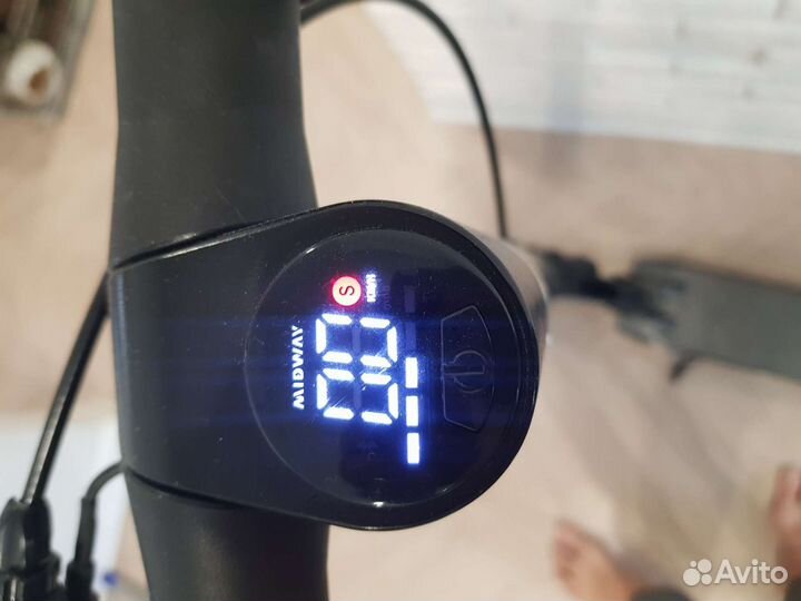 Электросамокат midway i one pro