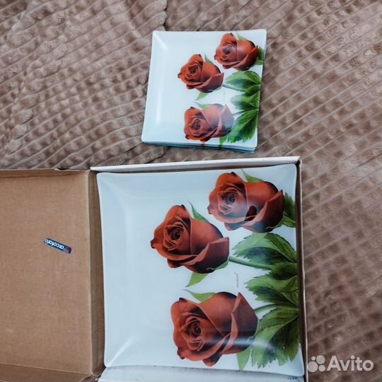 Набор тарелок стекло 7 шт. Новый