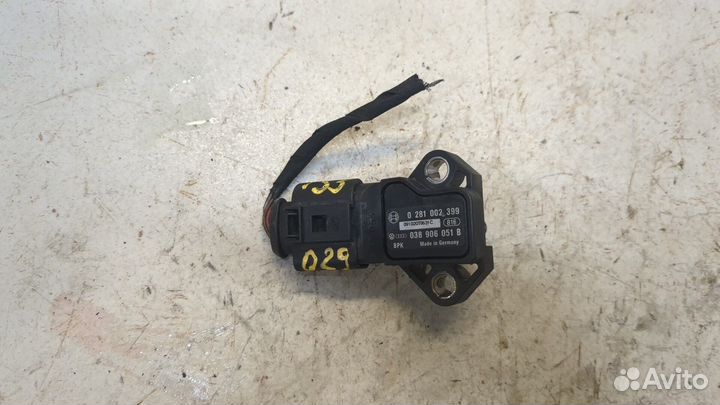 Датчик давления воздуха Volkswagen Golf 6, 2010