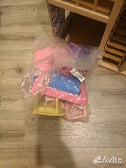 Домик кукольный