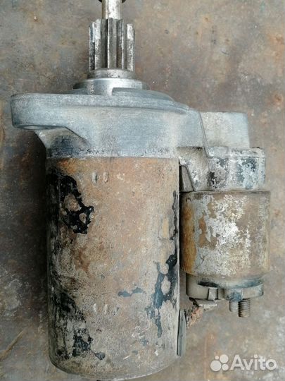 Стартер VW Passat b3 б/у