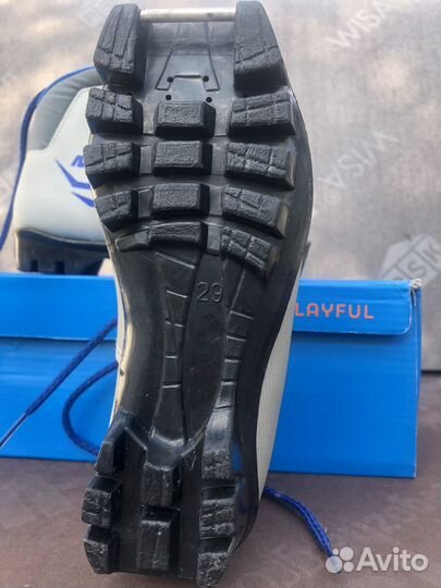 Лыжные ботинки