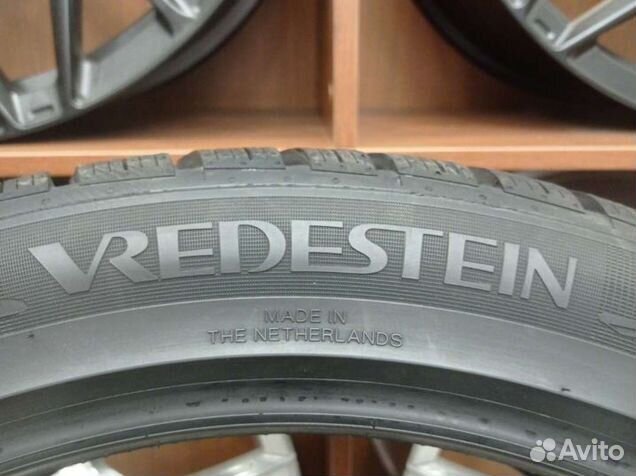 Vredestein Wintrac Pro 325/35 R22