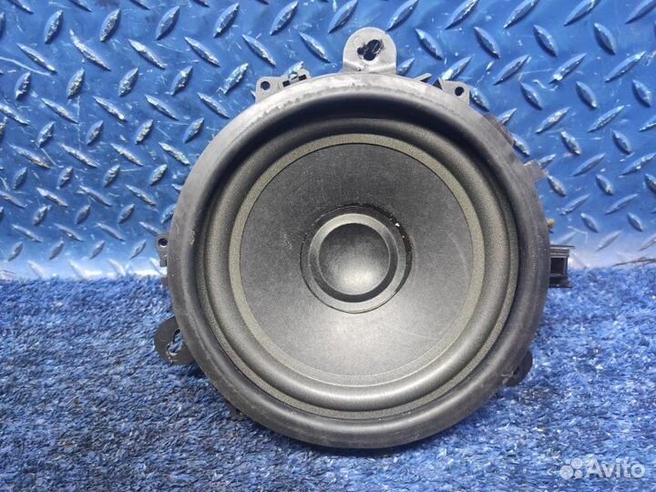 Динамик двери передний Volvo Xc90